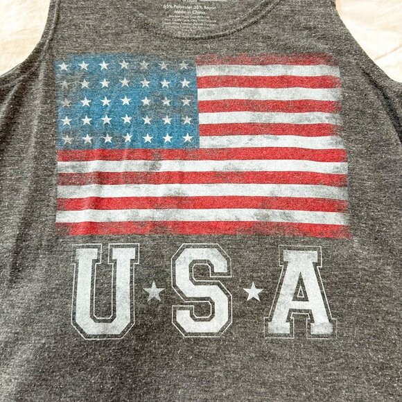 Fifth Sun USA Flag America Graphic Tank Top Gray Women’s Size Small - Picture 3 of 4